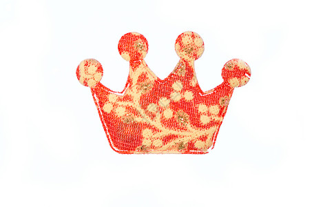 皇冠花纹标签在白色背景上孤立的 皇冠背景