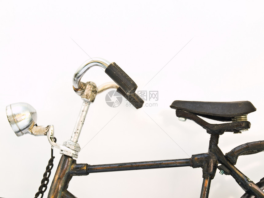 白色背景孤立的钢铁自行车模型Name艺术车轮城市生态乐趣运输篮子机械旅行古董图片