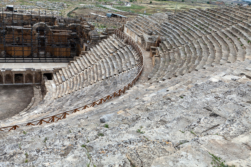 土耳其Pamukkale地区Hieropolis的剧院废墟火鸡城市石头文化遗产温泉旅行考古学古物神话图片