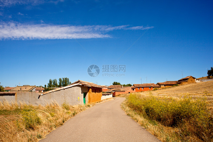 在西班牙农村的房屋中房子场地图片