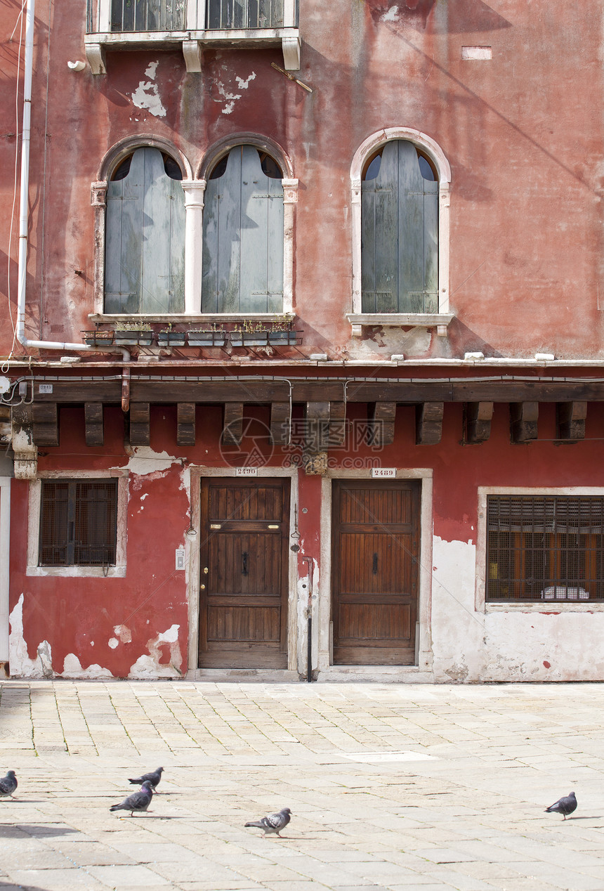 典型的威尼斯之家阳台人士窗户商务玻璃吸引力酒店假期游客城市图片