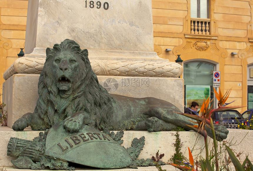 青铜狮子 特拉帕尼文化辉煌纪念碑马具荣耀说谎鬃毛价值观自由艺术图片
