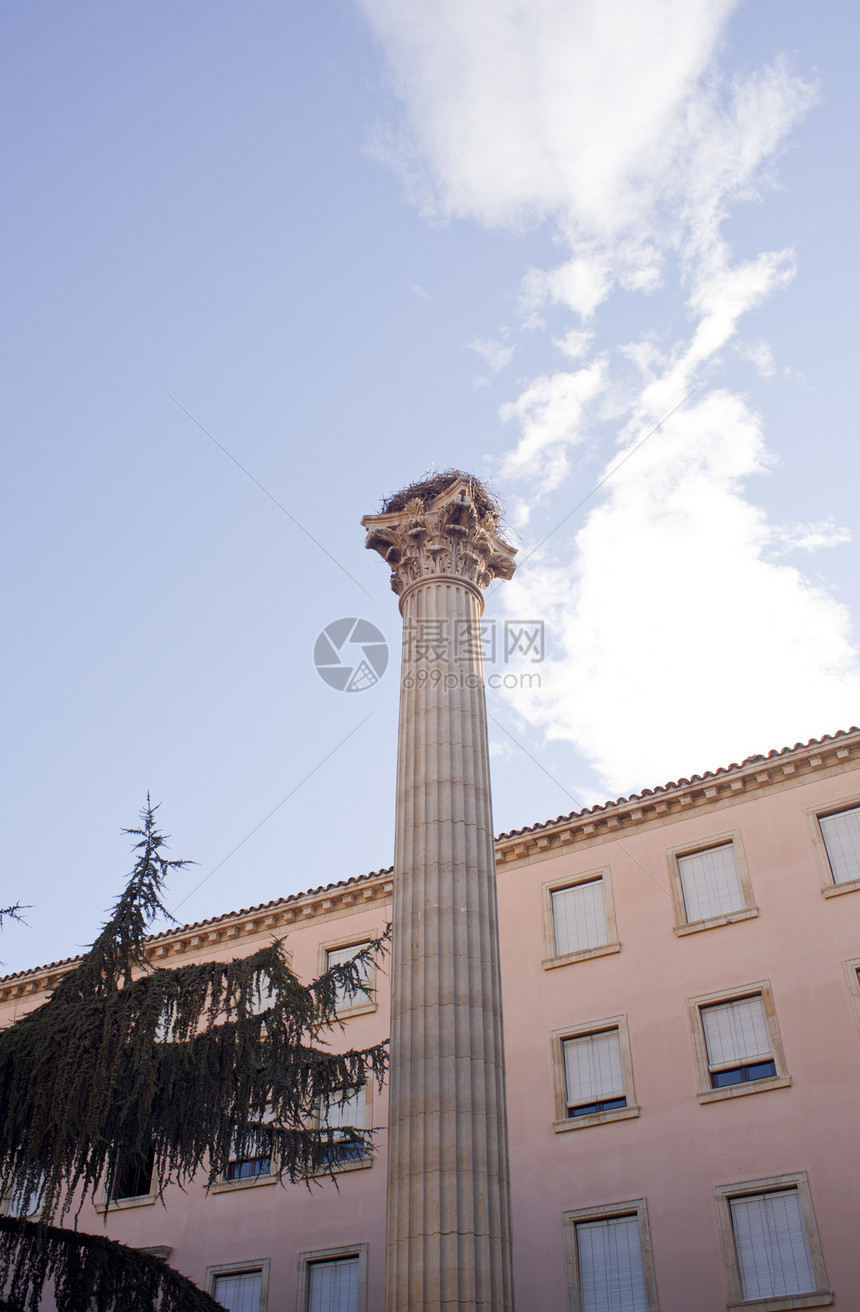 纪念七十七军团的一栏内 莱昂城市意义首都纪念碑柱子创始人历史图片