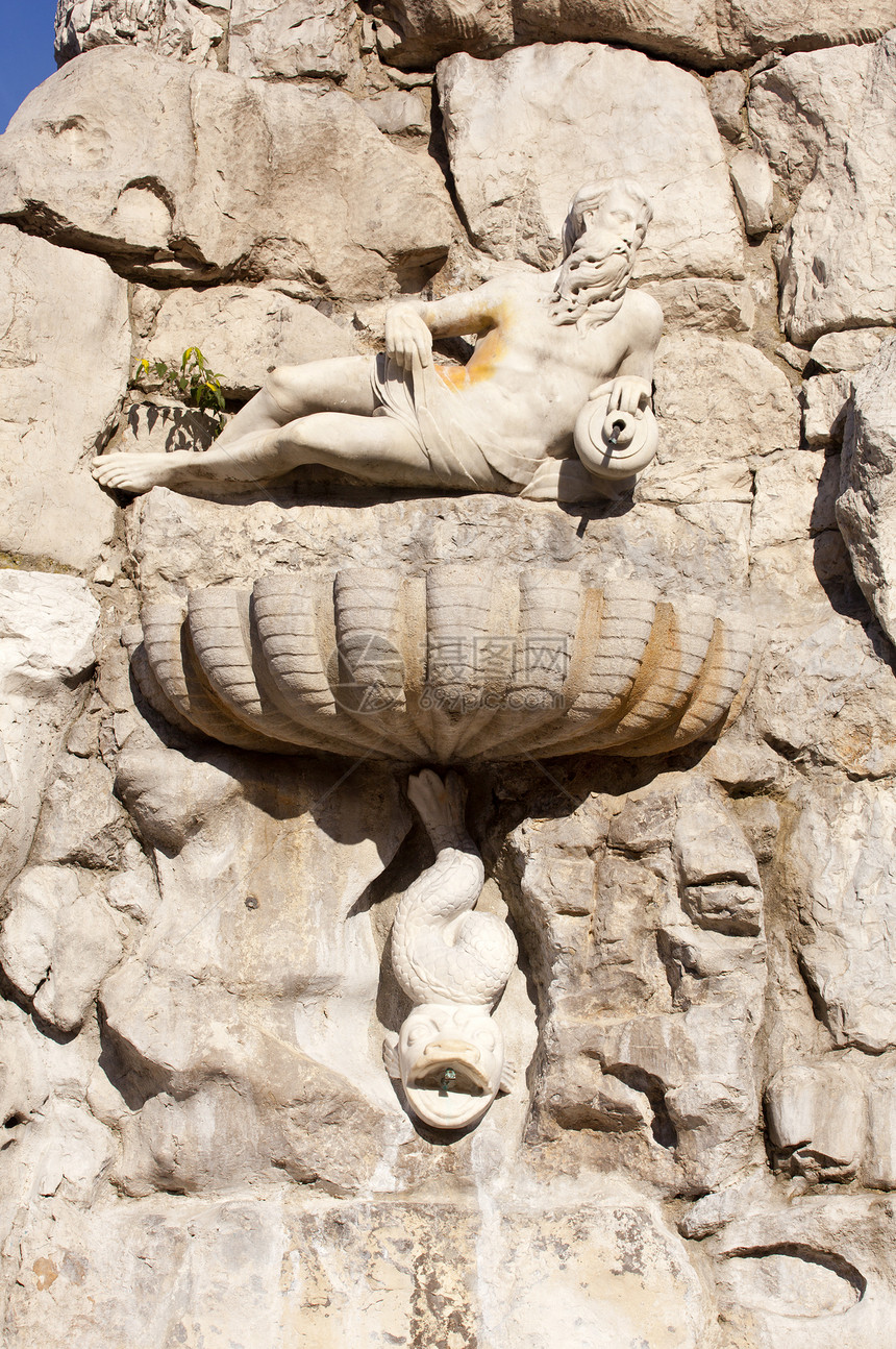 四大洲的不老泉 里雅斯特雕塑纪念碑大理石喷泉艺术史正方形雕像艺术单位石头图片