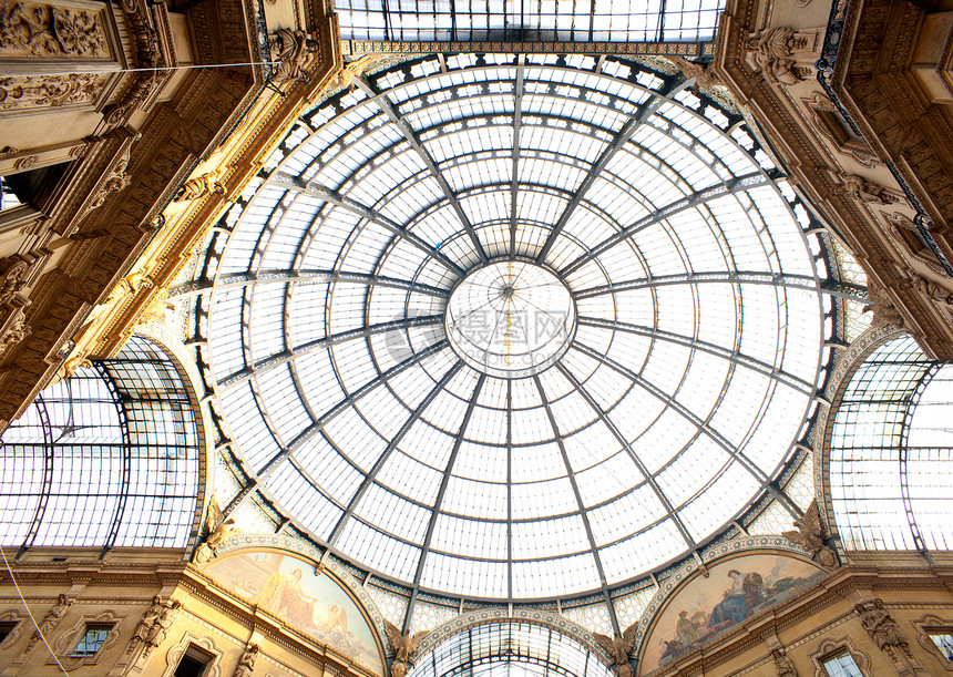 维托里奥埃马努埃莱二世画廊 米兰时间玻璃圆顶雕塑金子游客建筑学遗产马赛克长廊图片