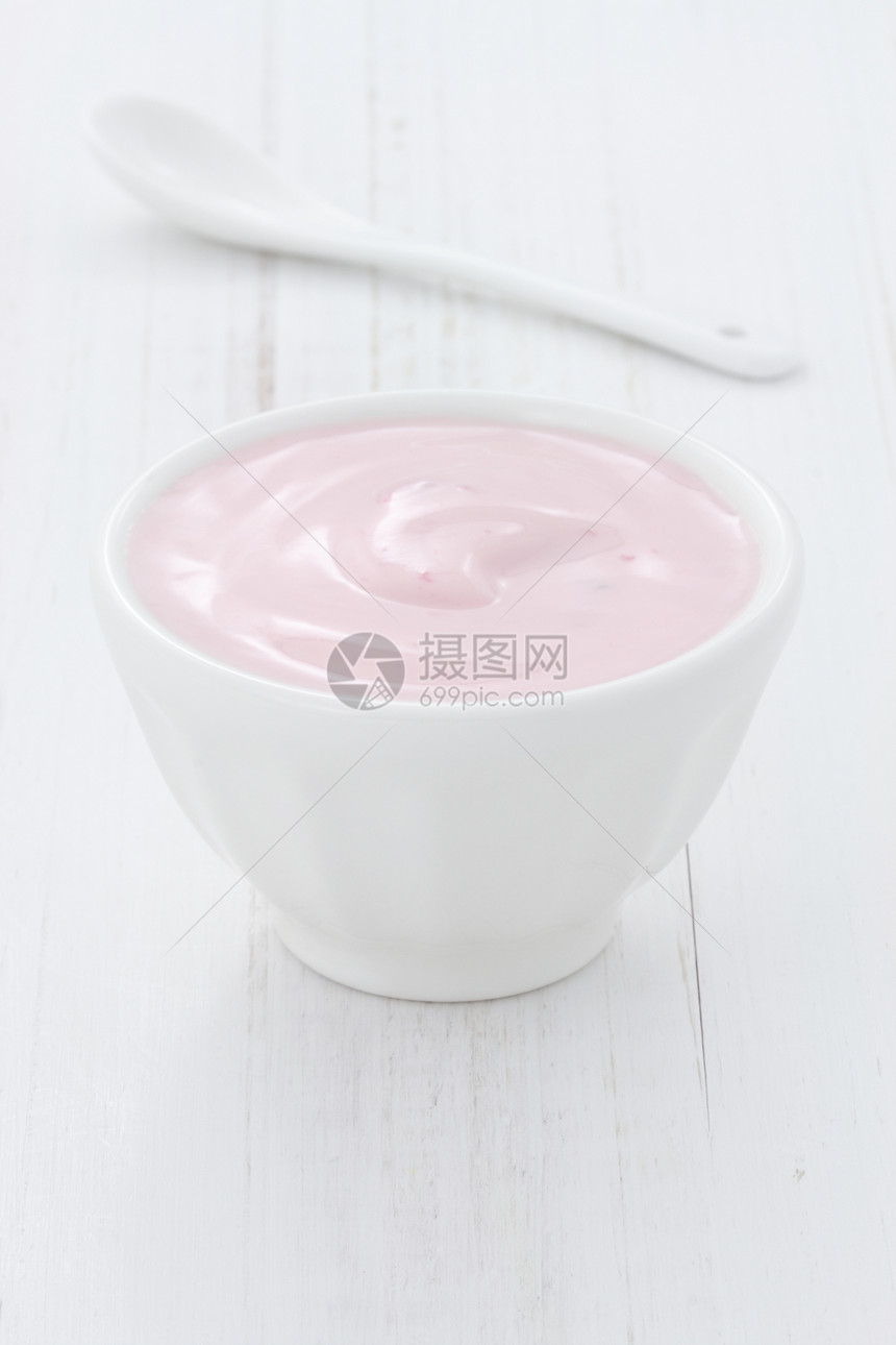 新鲜草莓酸奶营养霜冻冰淇淋奶昔小吃酸奶香草奇异果食物奶制品图片