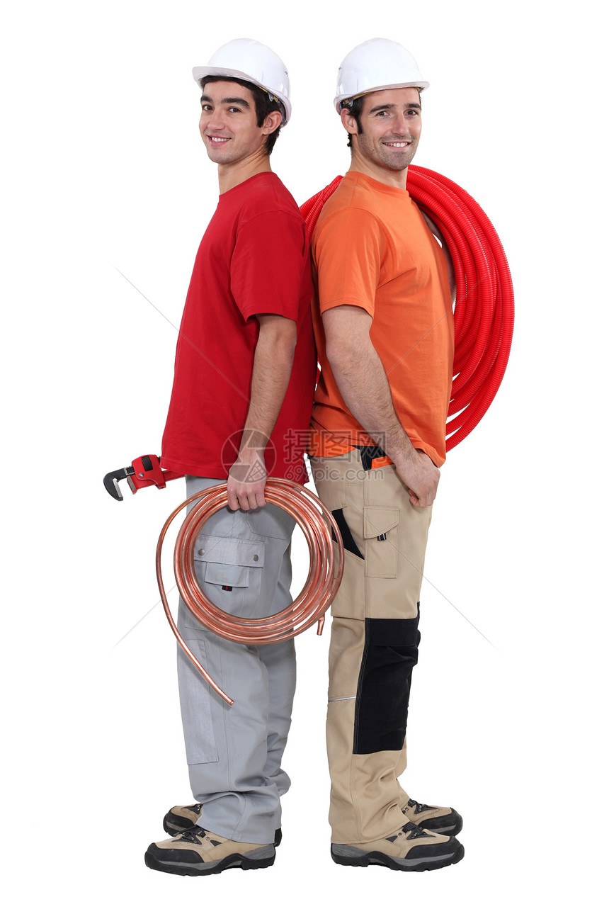 两个水管工衬衫安装团队男性商业工人建设者传统帽子工作图片