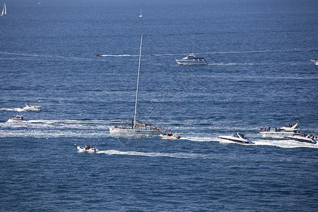 巴克拉纳2010年巴科拉纳浮标航行天空比赛血管分支机构复数波浪优胜者帆船背景