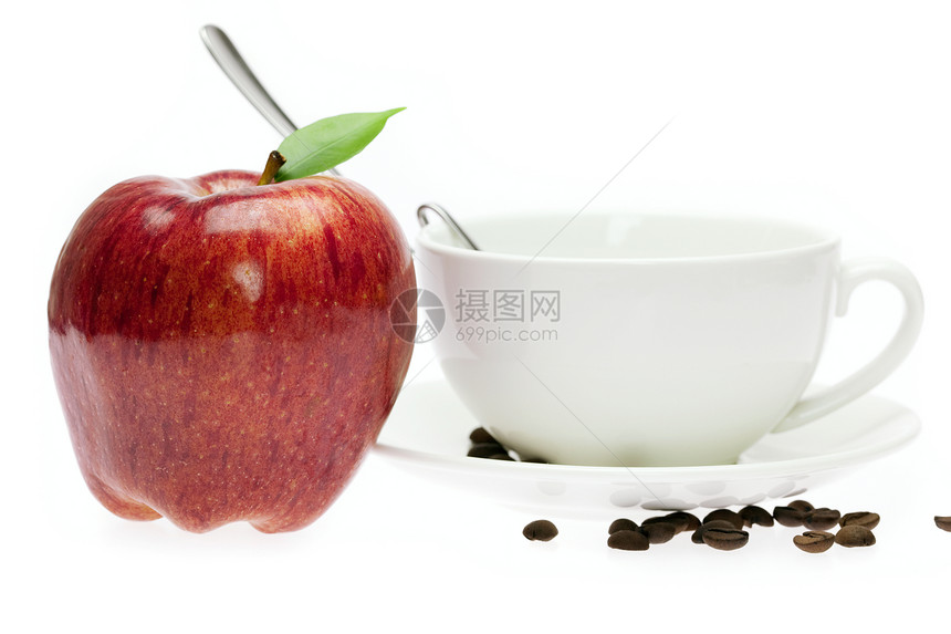 碗中的苹果 勺子和咖啡豆 白方隔绝正方形飞溅液体叶子早餐水果食物奶奶小路杯子图片