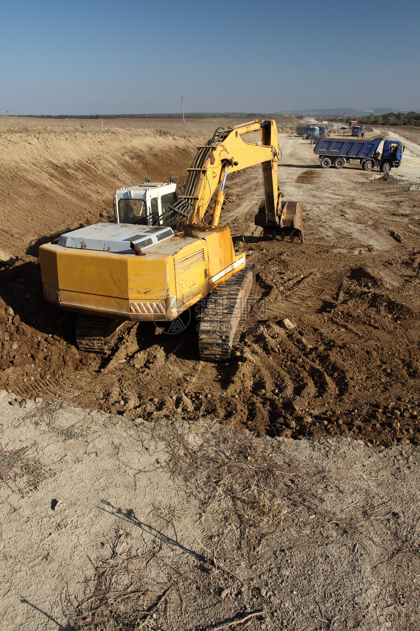 挖掘机机械推土机天空工业液压车辆机器技术力量土壤图片