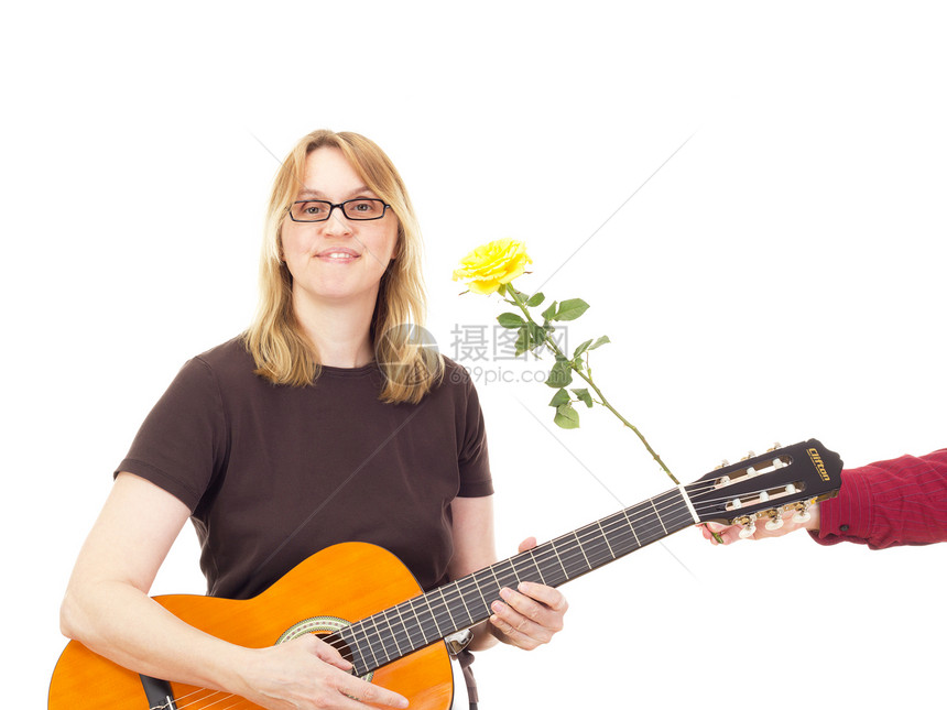 弹吉他的妇女岩石吉他金属生日乡村仪器乐器女士扇子玫瑰图片
