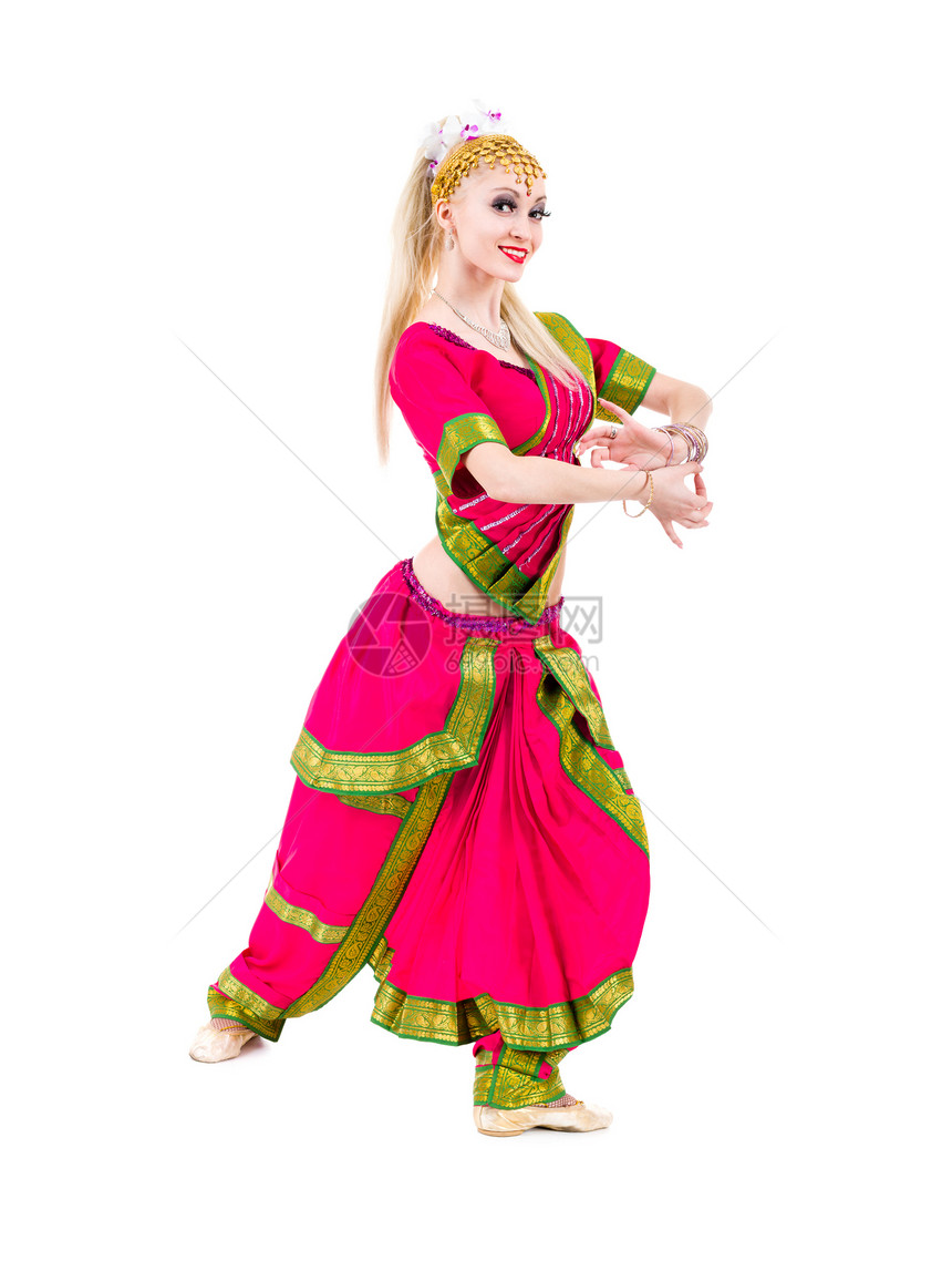 印地安妇女舞蹈全长肖像头发裙子腹部姿势成人女性腰带戏服衣服艺术图片