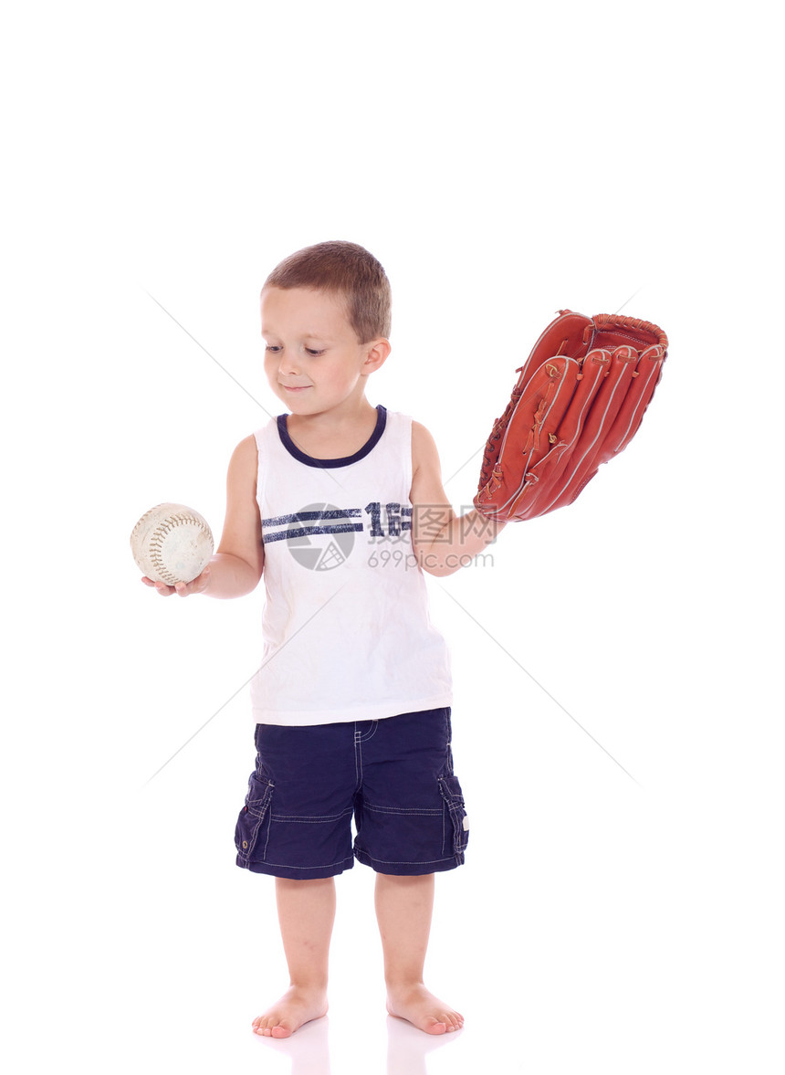 可爱的运动小男孩运动员白色青年孩子们棒球游戏童年喜悦男性男生图片