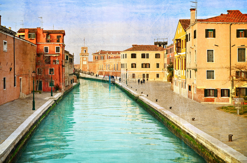 美丽的水上街道     意大利威尼斯建筑学房子汽艇教会传统城市阳光旅行蜜月游客图片
