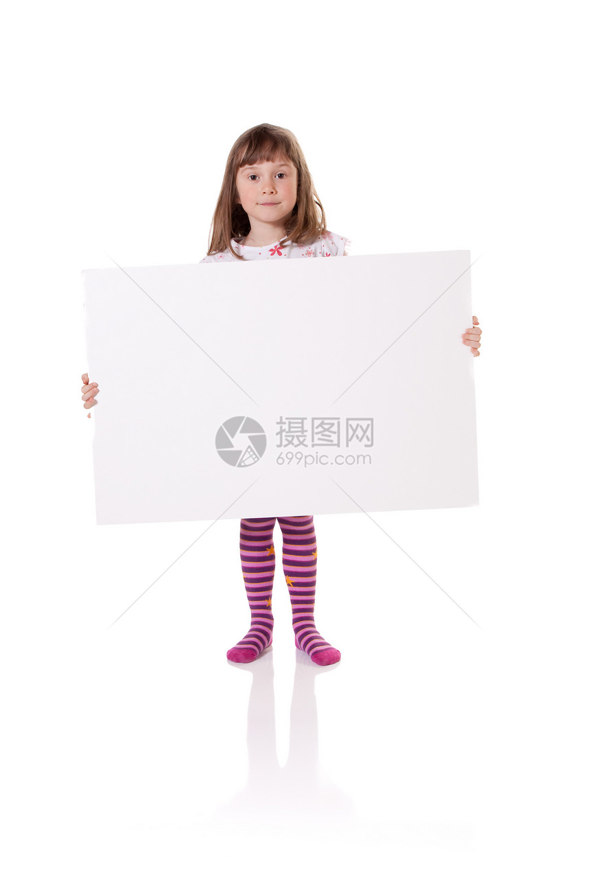 有空白标志的女孩微笑童年孩子青年纸板图片
