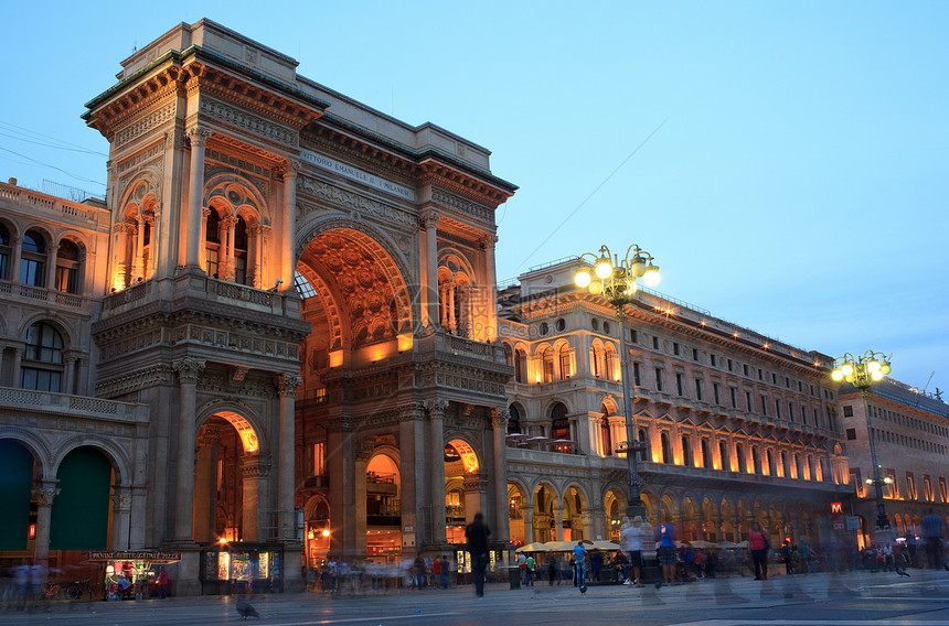 画廊 米兰 意大利游客旅行艺术遗产雕塑旅游日落窗户城市拱形图片