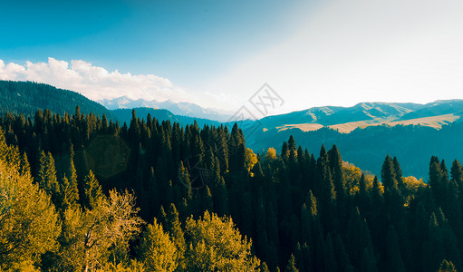 自然及自然资源地点山脉山峰天空阳光薄雾土地旅行太阳高清图片