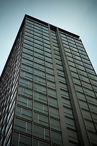 现代建筑市中心景观玻璃窗职场线条城市建筑学高楼窗帘金融背景图片