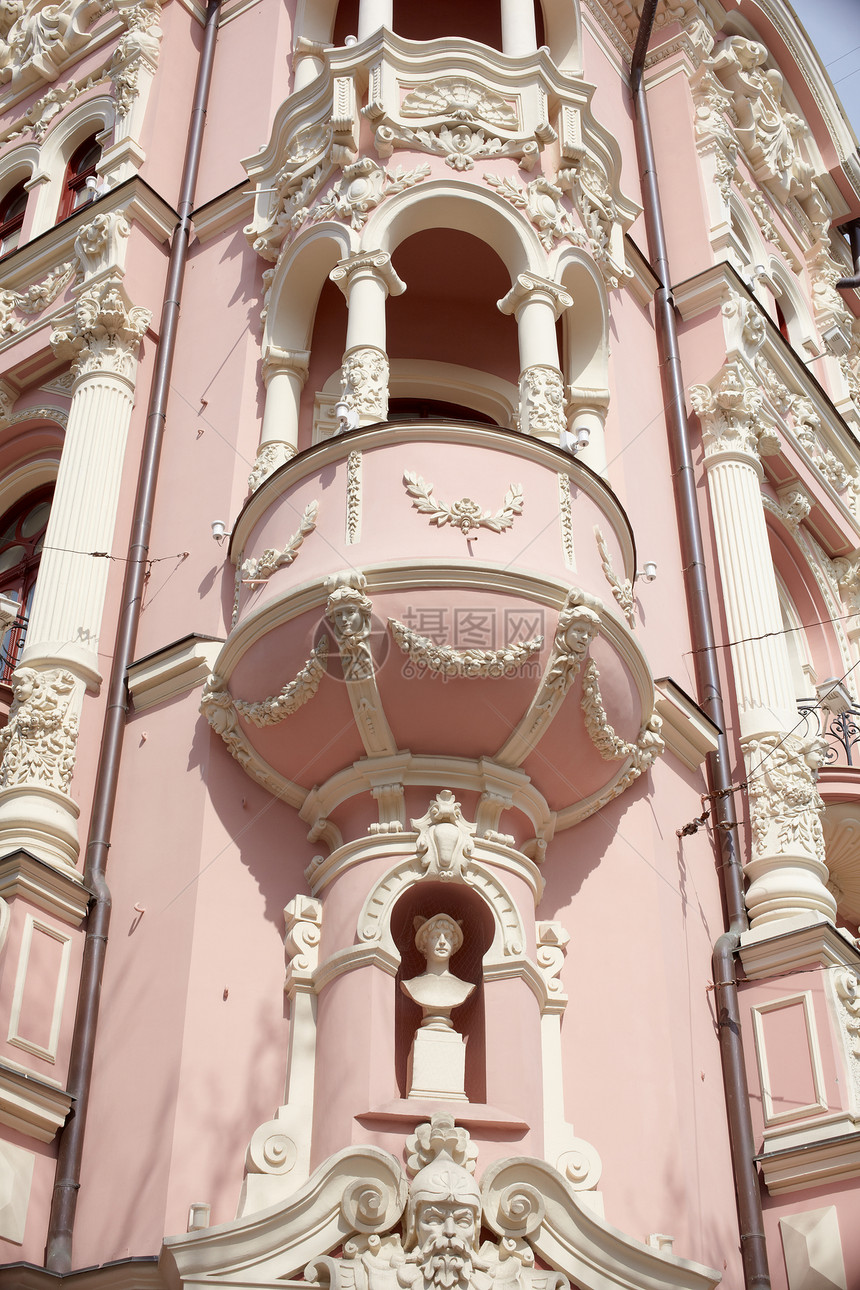 敖德萨红酒店阳台粉色雕像雕塑艺术风格建筑学建筑装饰图片