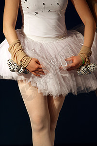 芭蕾礼服裙子平衡艺术家女士舞蹈家女性芭蕾舞演员戏服背景图片