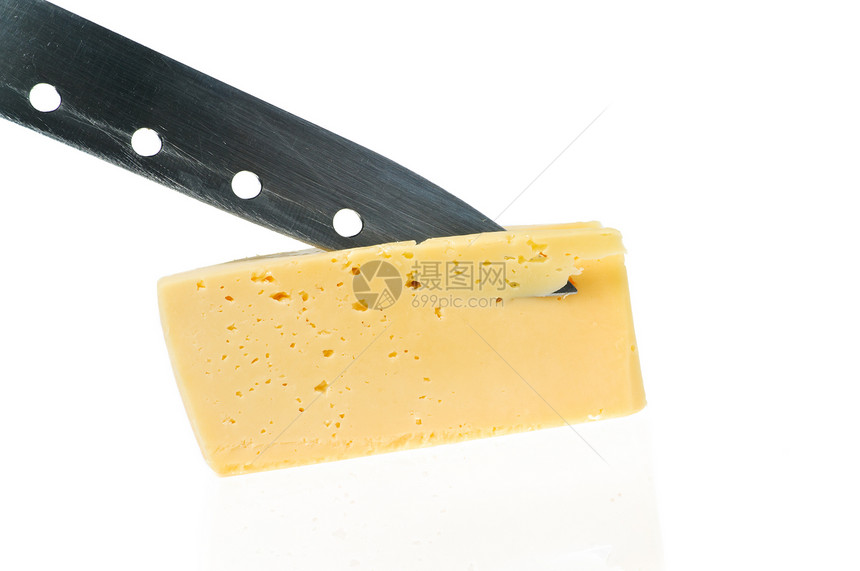 奶酪片在白色背景中反射美食奶制品水平小吃食物熟食产品图片