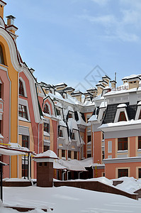 2013年3月 基辅多色建筑物攻占Podol街道景观窗户建筑学住宅蓝色场景楼梯房子漂移背景图片