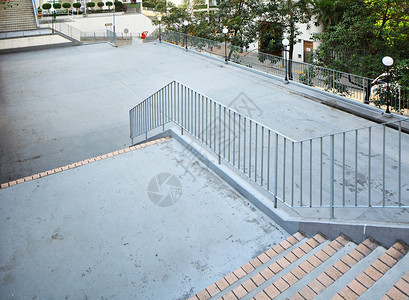 楼梯平台通道建筑人行道途径异国瓷砖梯子脚步栏杆高清图片