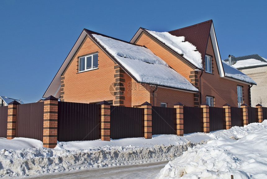 冬季红石乡村之家图片