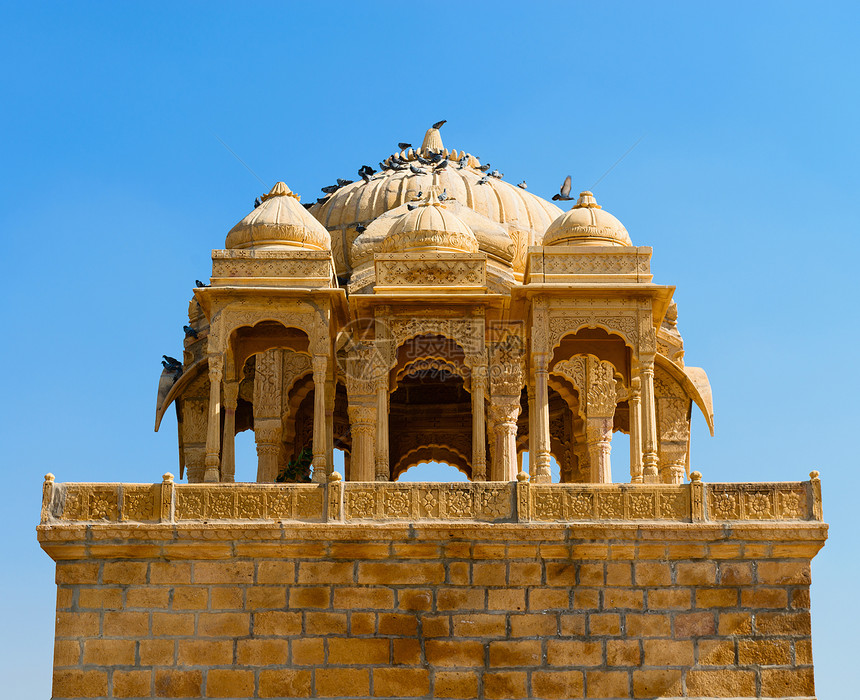 印度巴达巴格王位天皇建筑学砂岩地标雕塑建筑圆顶宗教历史性旅行艺术图片