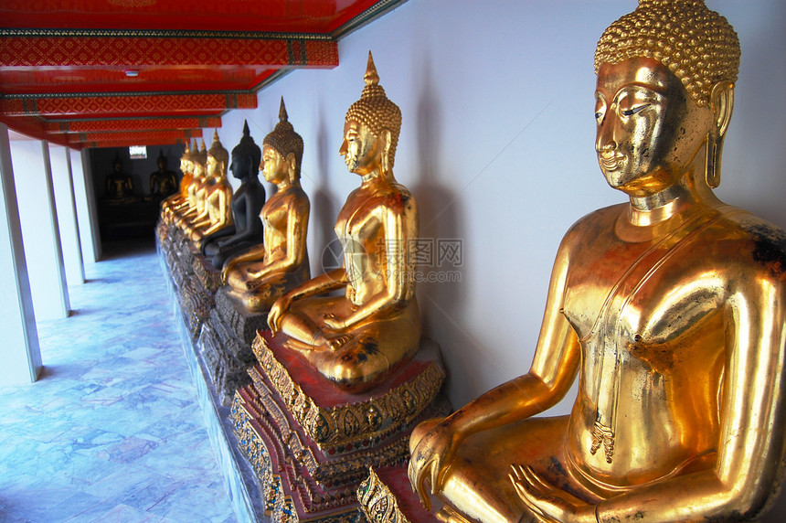 金佛的雕像 Wat Pho图片
