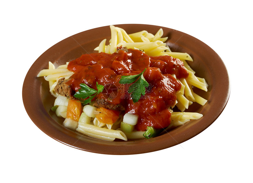 加番茄牛肉酱的意大利面草本植物牛肉白色美食香料蔬菜叶子面条食物餐厅图片