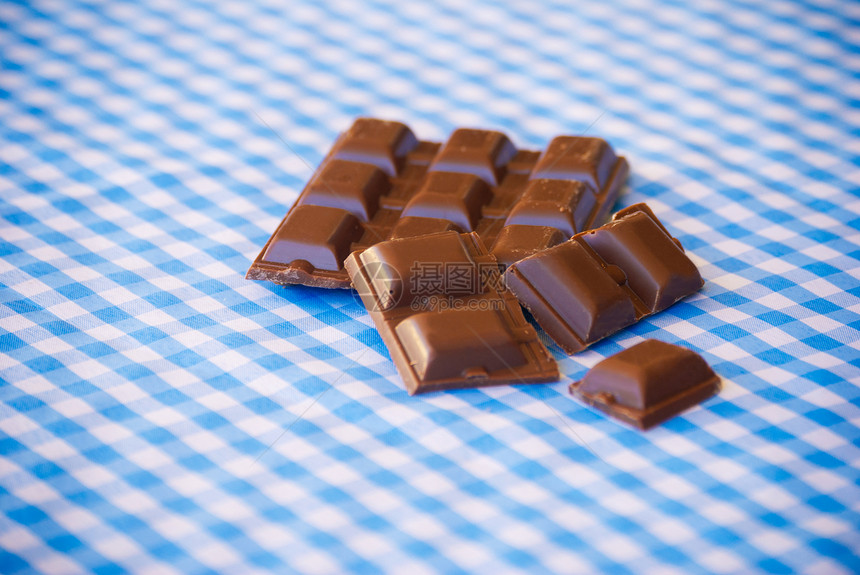 巧克力口味甜食摄影食物桌布正方形糖果条棕色糖果饮食图片