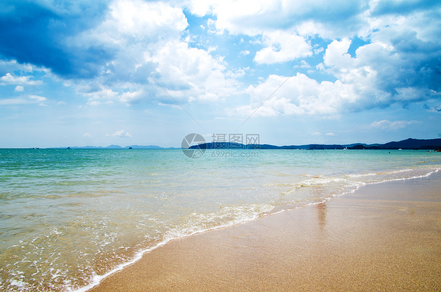 热带海洋放松海景海浪天空阳光太阳晴天蓝色支撑天堂图片