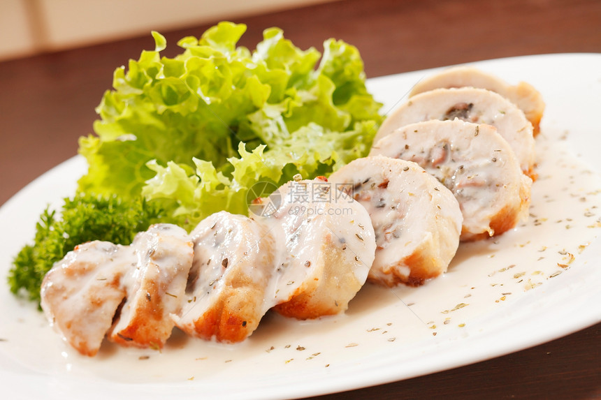 烤鸡胸 烤鸡乳沙拉食物香菜香料草本植物奶油宏观家禽美食图片