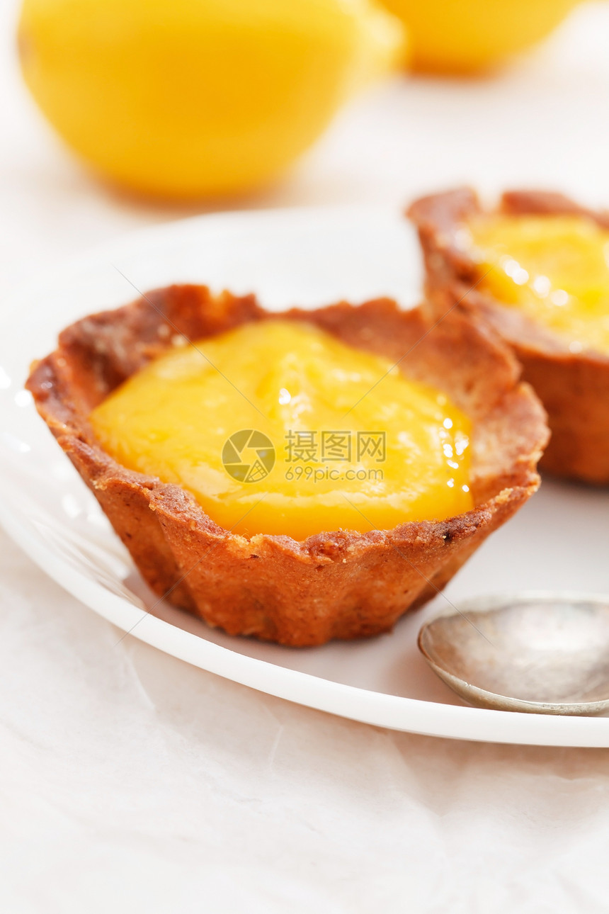 柠檬塔馅饼小吃黄色脆皮柠檬营养白色甜点水果早餐图片