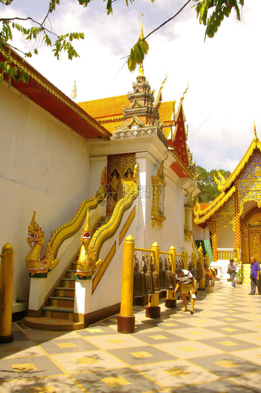 在寺庙的钟声走动戒指信条佛教徒宗教图片