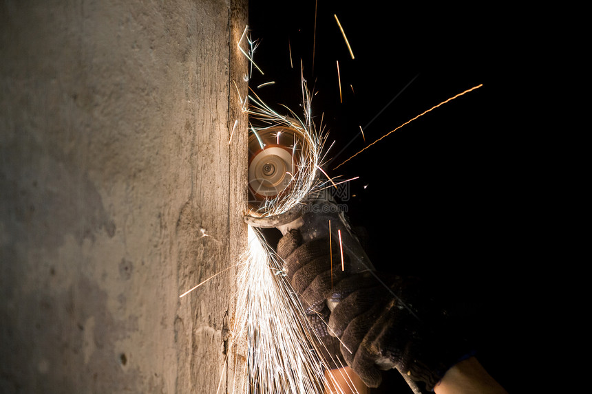 螺旋圆环有火花金属磨床制造工艺工作机械制造业工厂技术工业图片