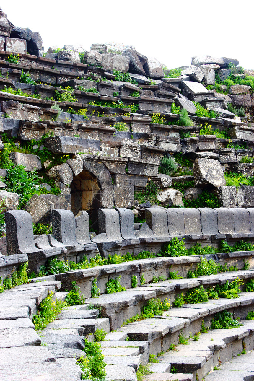 乌姆盖赛剧场文化历史城市挖掘石头古董柱子帝国旅游废墟图片