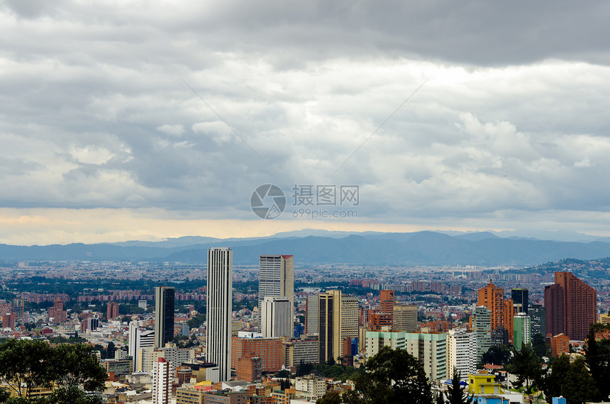 波哥大市中心城市金融拉丁景观旅游建筑旅行首都摩天大楼商业图片