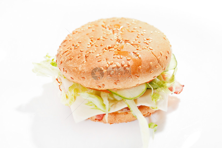 白盘上的芝士汉堡午餐牛肉小吃营养洋葱面包包子宏观牛扒馅饼图片
