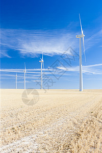 帕伦西亚省卡斯蒂利亚和莱昂风力涡轮机高清图片