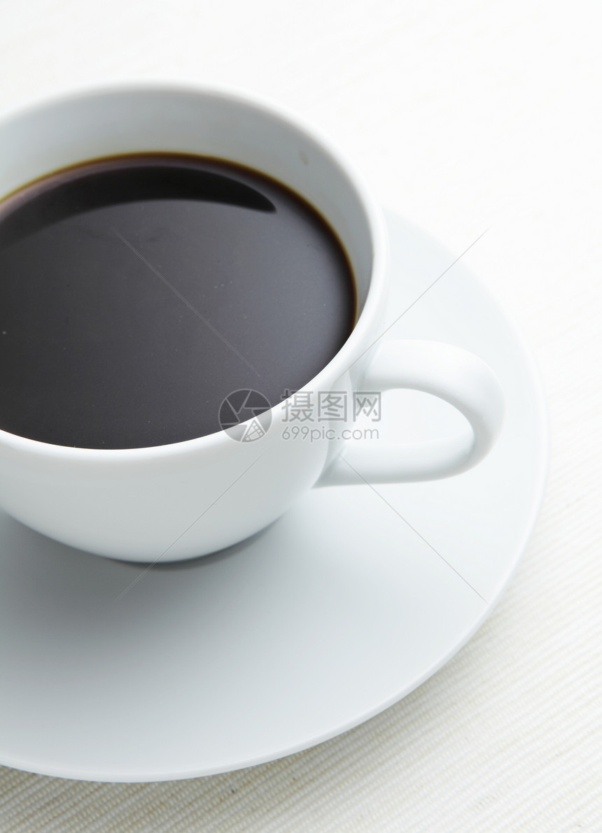 黑咖啡玻璃蛋糕盘子泡沫味道香气传统饮料桌子甜点图片