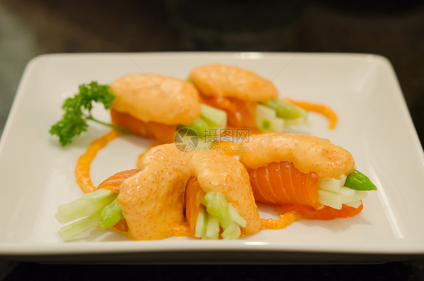 日食寿司食物营养美食海鲜蔬菜图片
