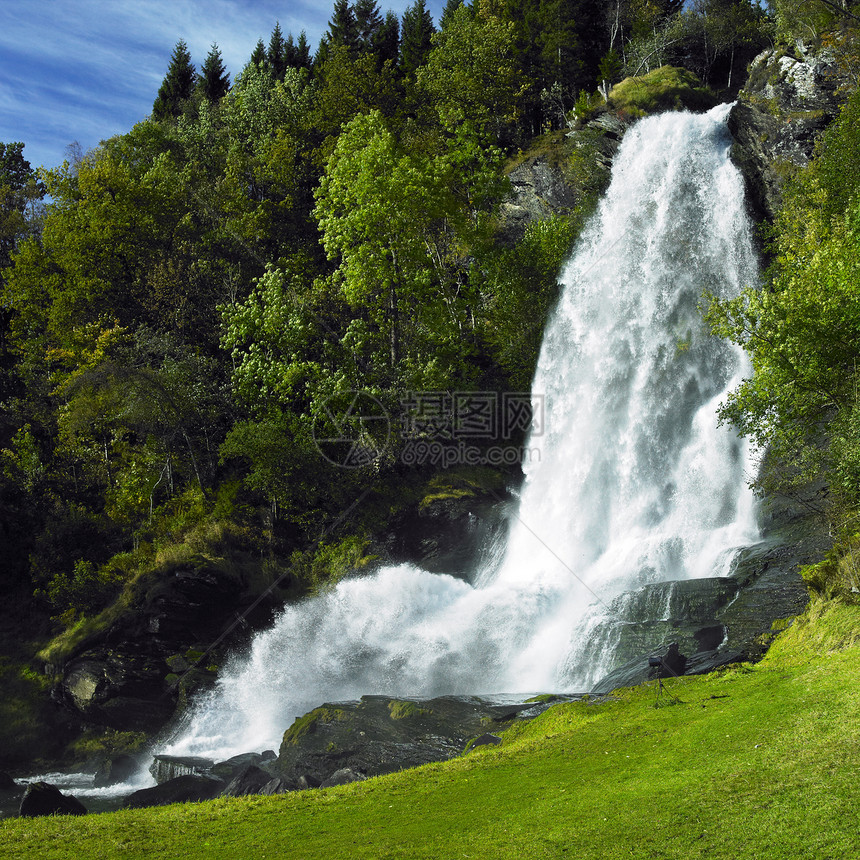 挪威Skeie瀑布河流位置世界风景旅行溪流外观图片