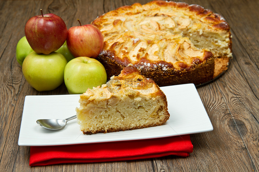 苹果塔盘子甜点馅饼水果生活桌子食物美食早餐蛋糕图片