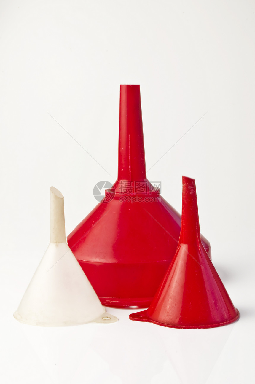 漏斗锥体烹饪用具花园塑料仓库红色白色喷口液体图片