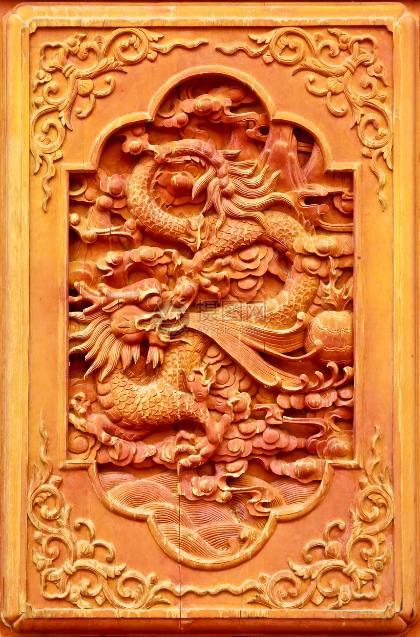 木门上的神龙设计警卫雕塑宗教十二生肖信仰建筑学历史崇拜木材文化图片