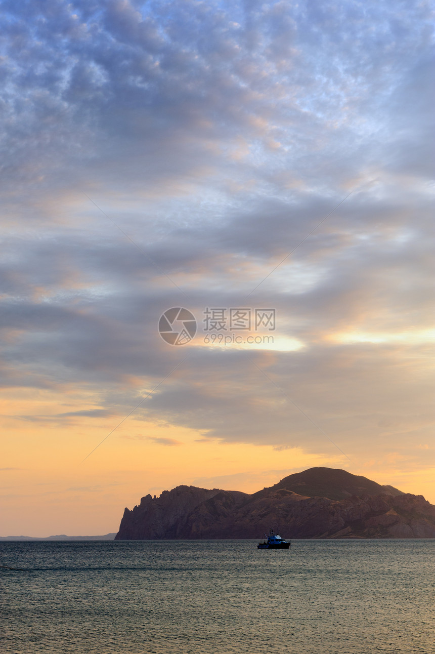 海海景观异国日落戏剧性情调海景假期沿海橙子山脉天空图片
