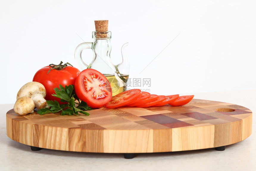 木木板美食食物绿色草本植物烹饪红色叶子蔬菜厨房水平图片