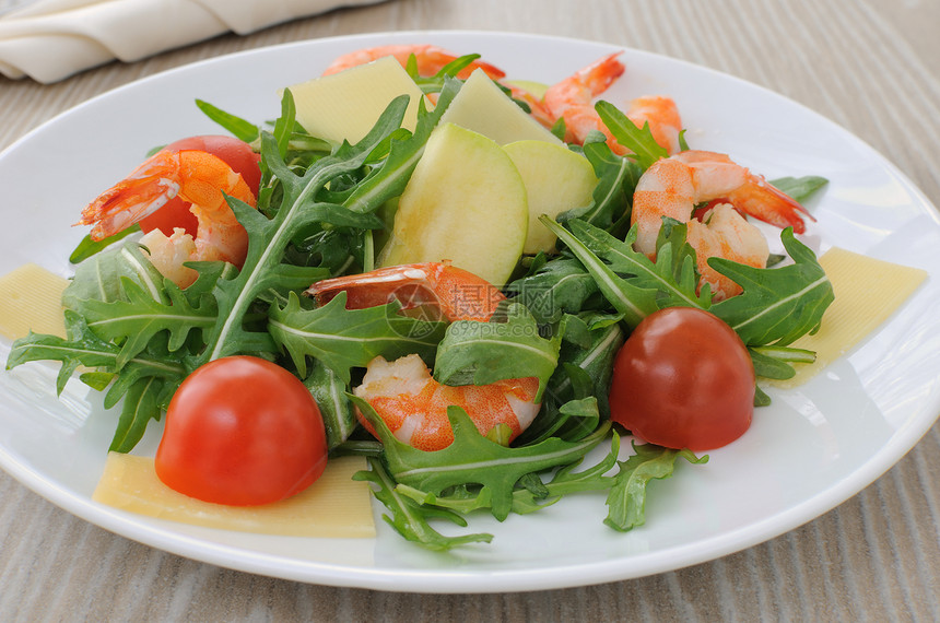 有樱桃番茄和虾的香辣黄瓜沙拉肥胖饮食蔬菜享受平衡倾角小吃接待嗜好维生素图片